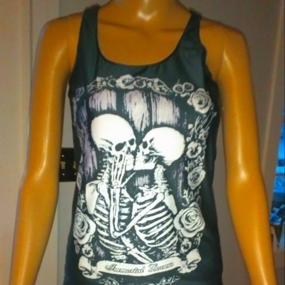 Never worn stretchy skeletons in love racerback tank